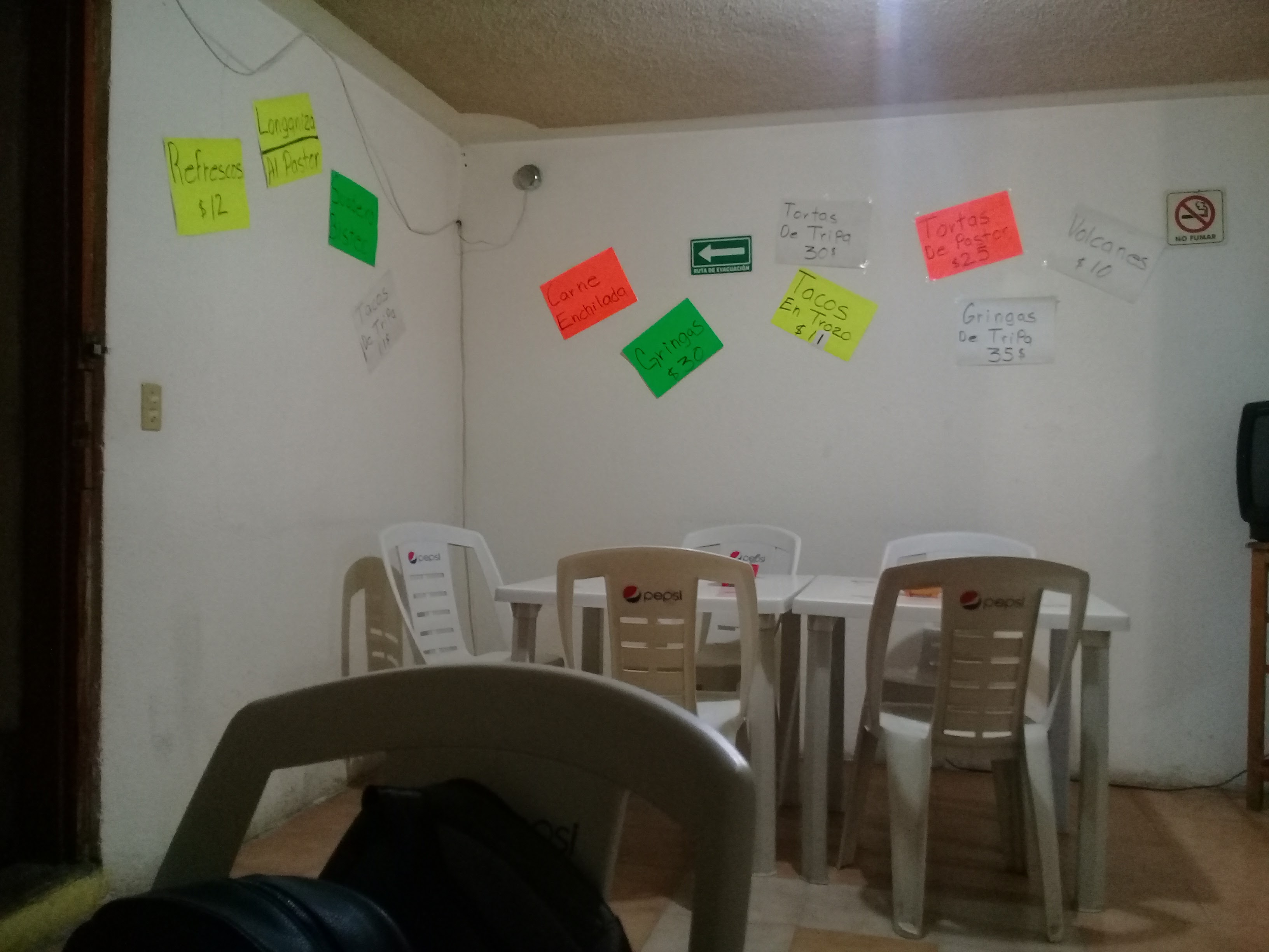 Taquería “EL TACOS” image 1