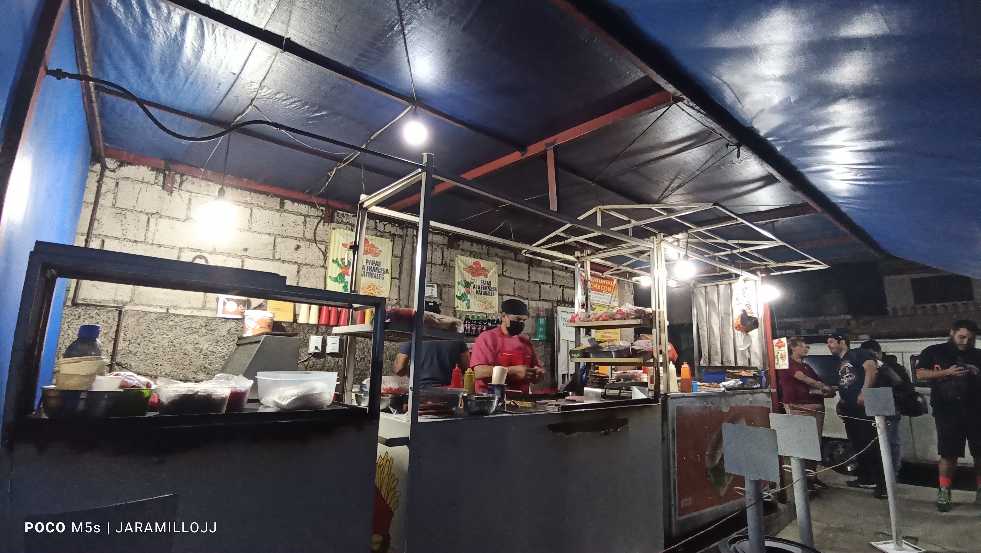 Dinoburguer Chacón image 2