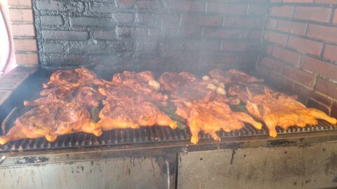 Pollos Lara image 3