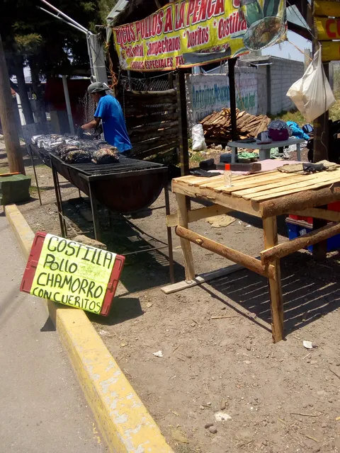 Pollos en penca ximbo estilo Hidalgo image 1