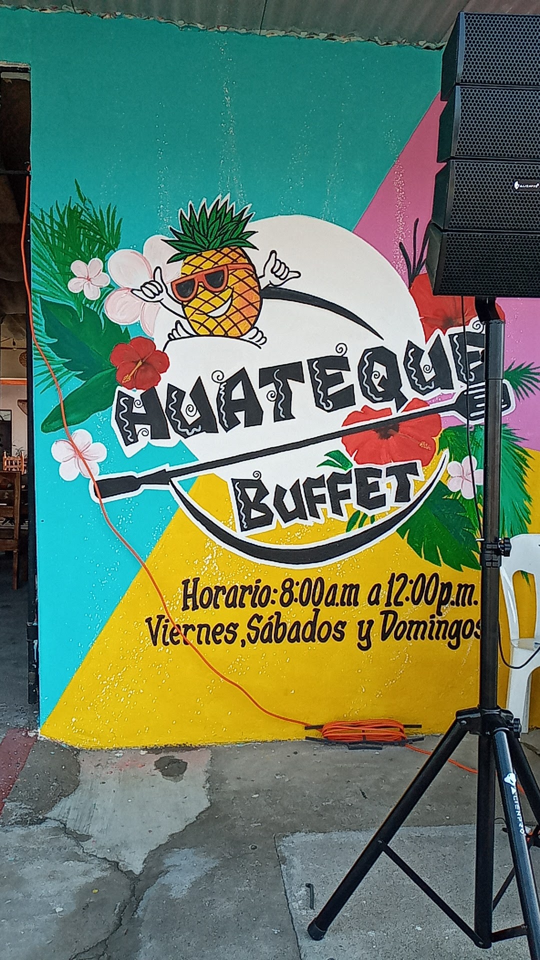 Huateque buffet image 3