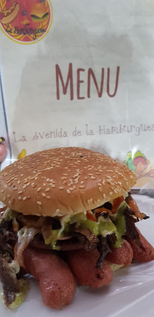 La Avenida de la Hamburguesa image 9
