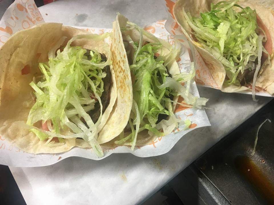 Pillo's HotDogs y Hamburguesas image 4