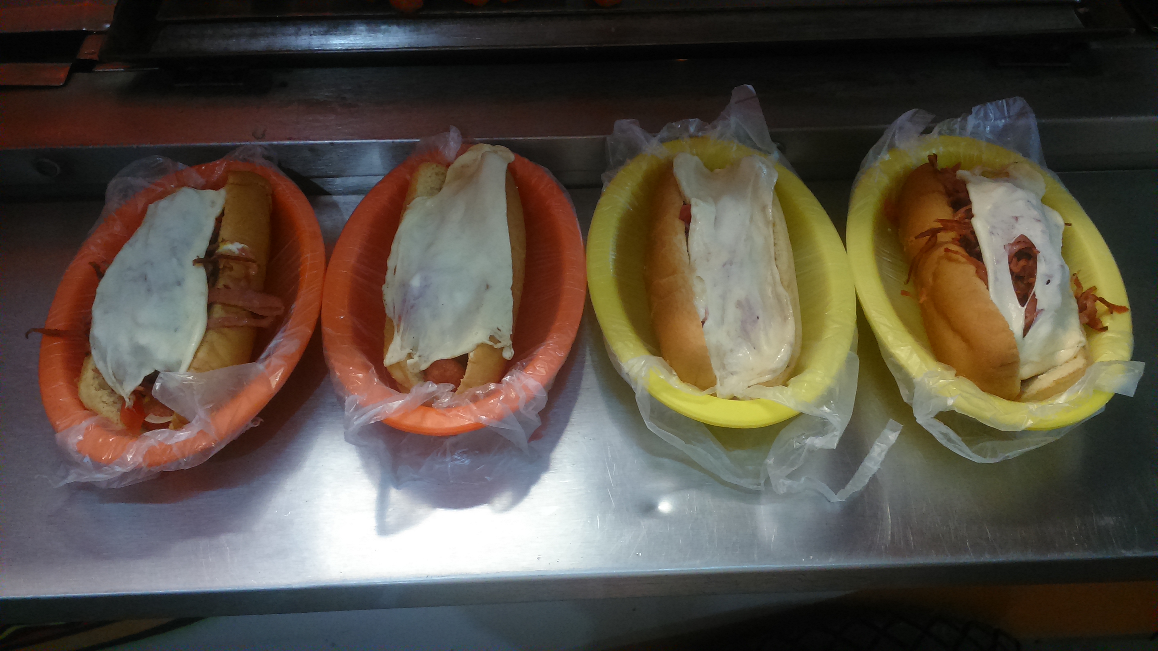 Pillo's HotDogs y Hamburguesas image 8