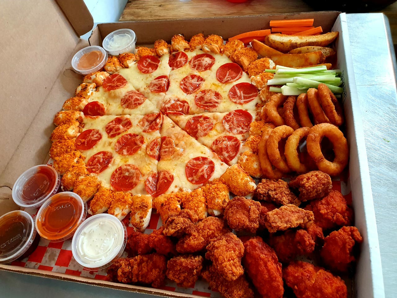 Jhonny´s Pizza House Huimanguillo image 2