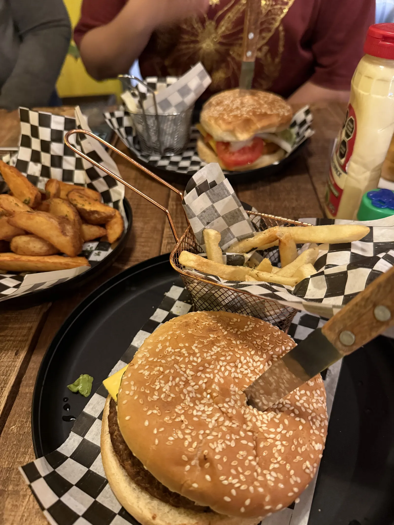 Alas burger image 3