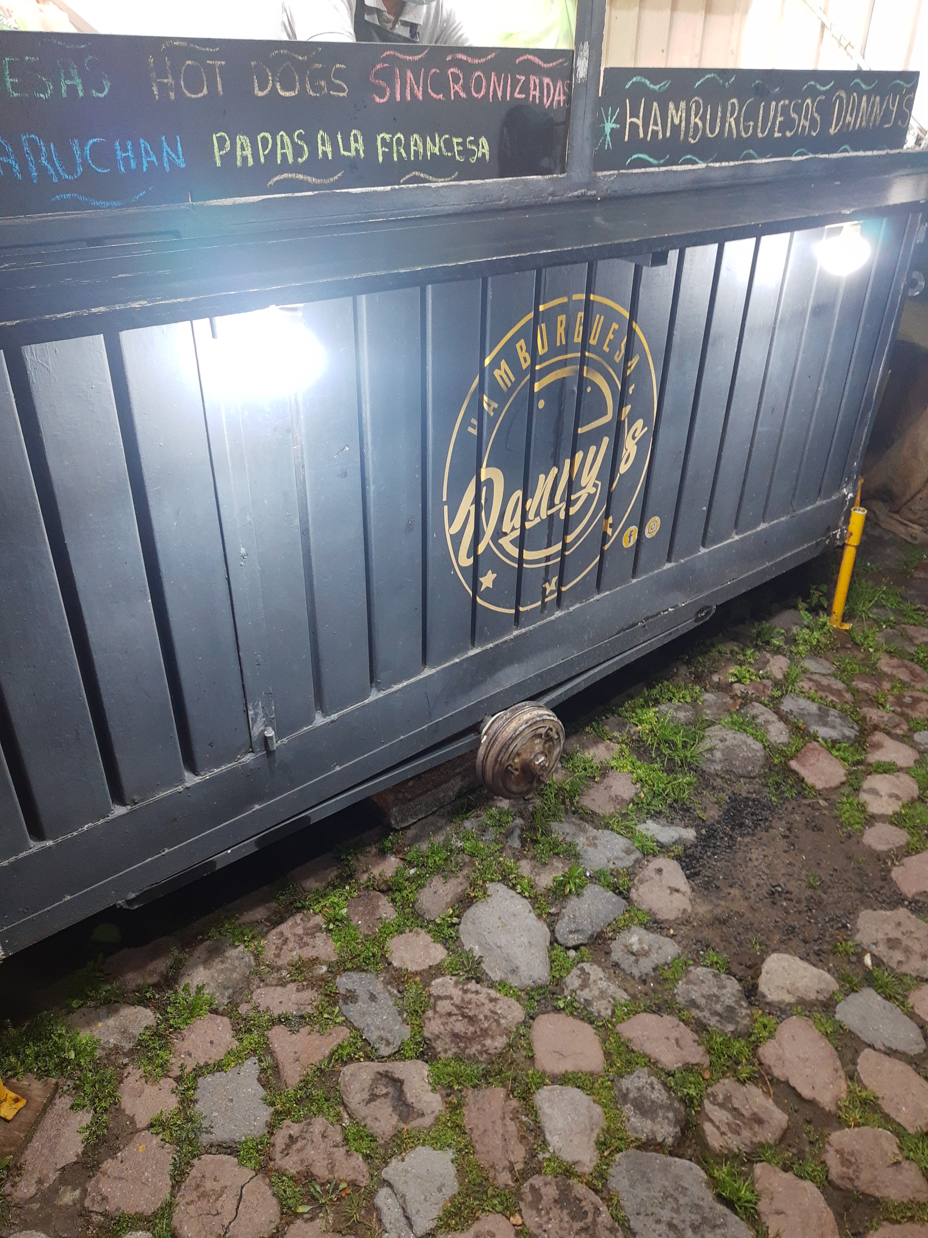 HAMBURGUESAS DANNYS image 5