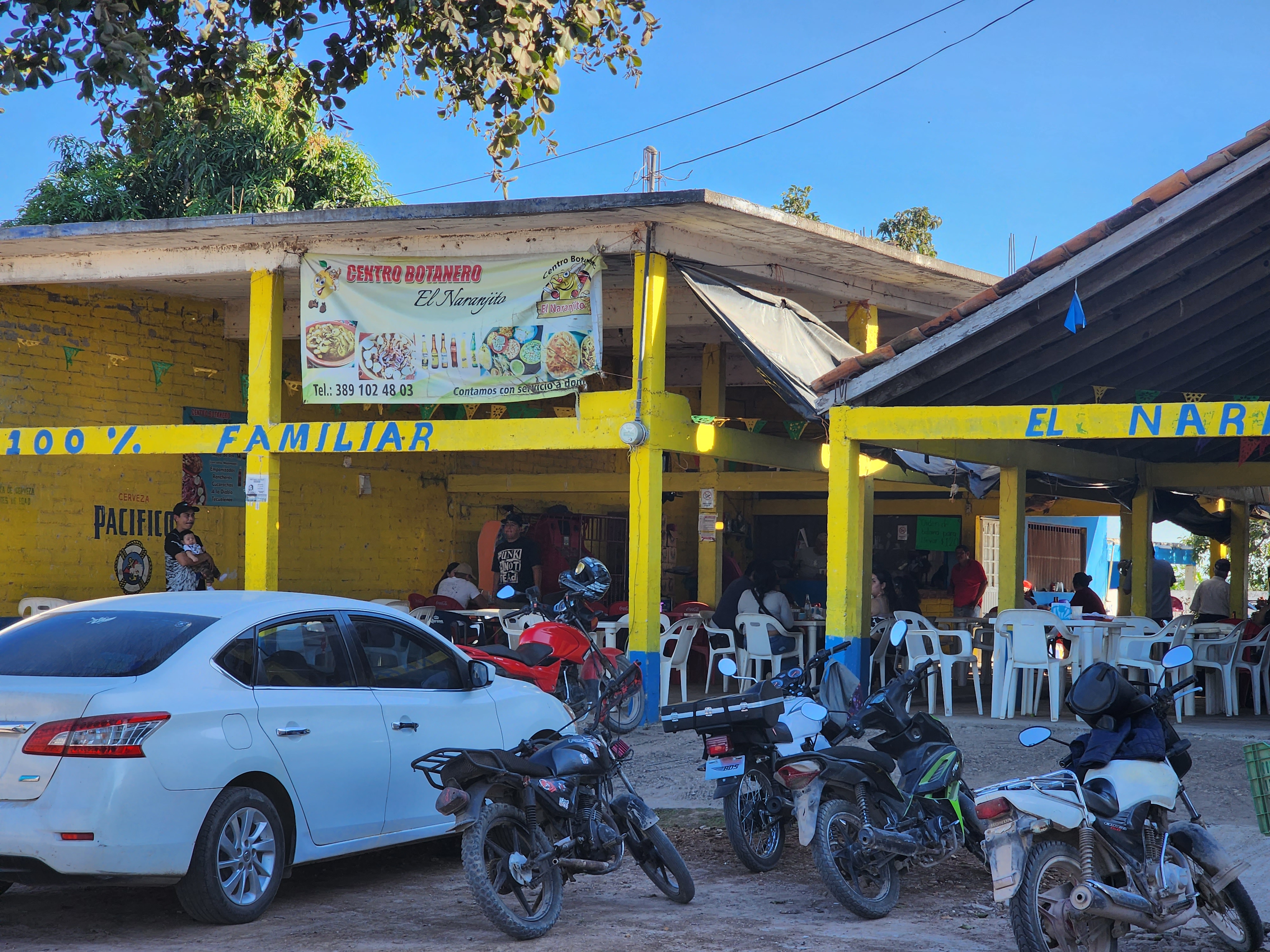 Centro Botanero El Naranjito image 1