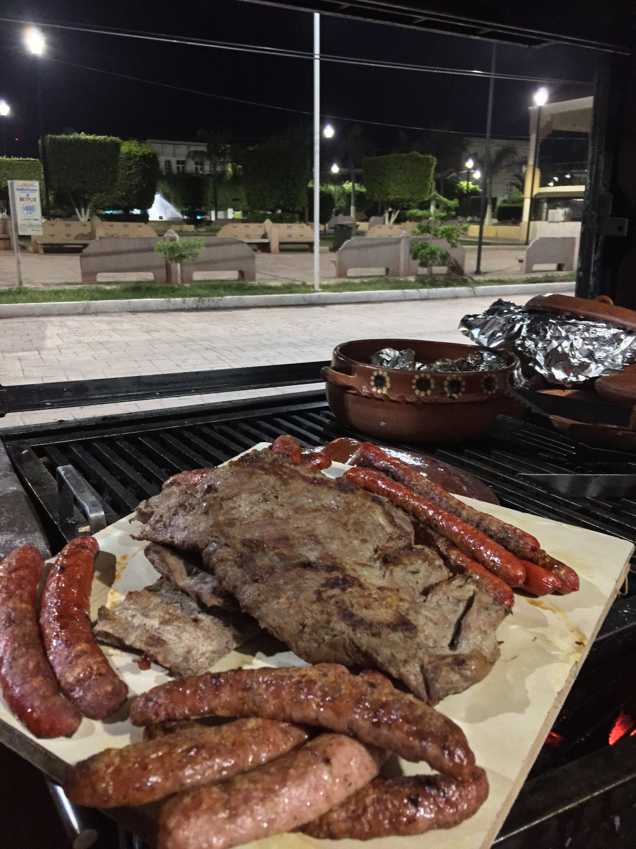 Red Evolution Burgers image 1