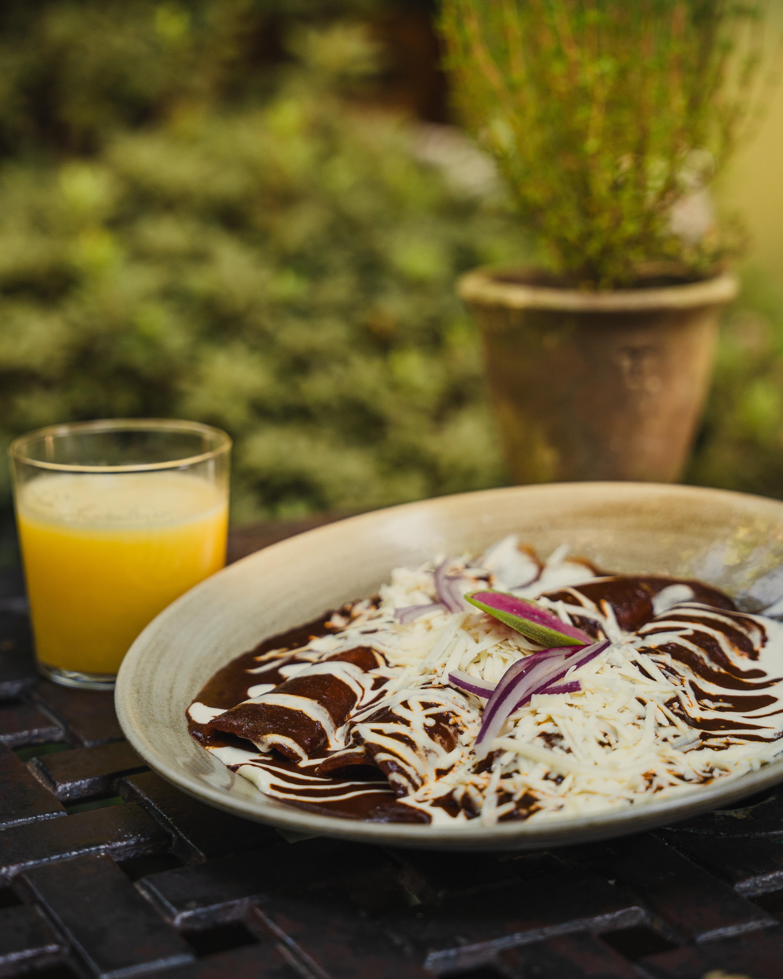 Casa Manzano Restaurante Boutique image 3