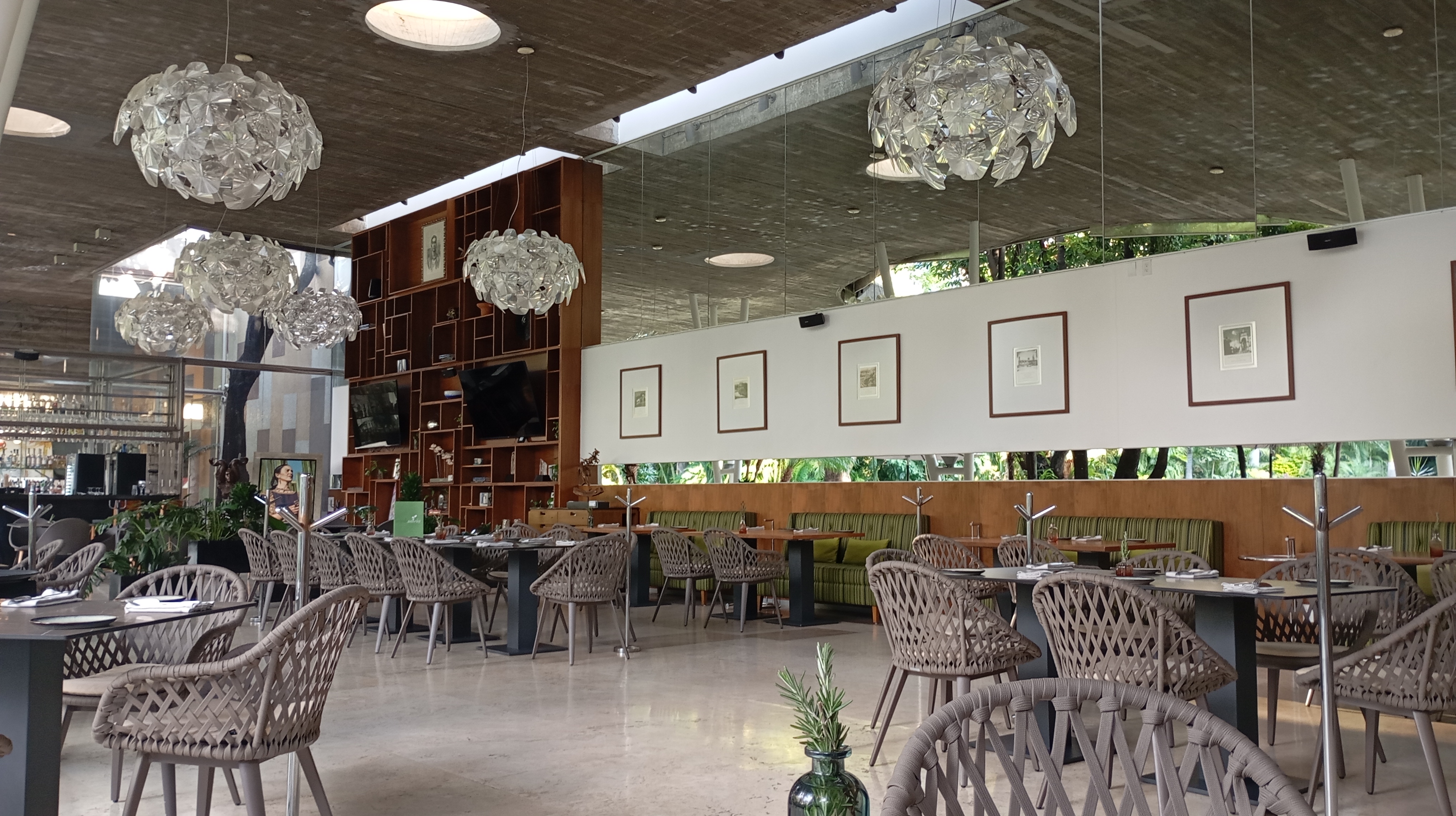 Verdesalvia Restaurante image 5