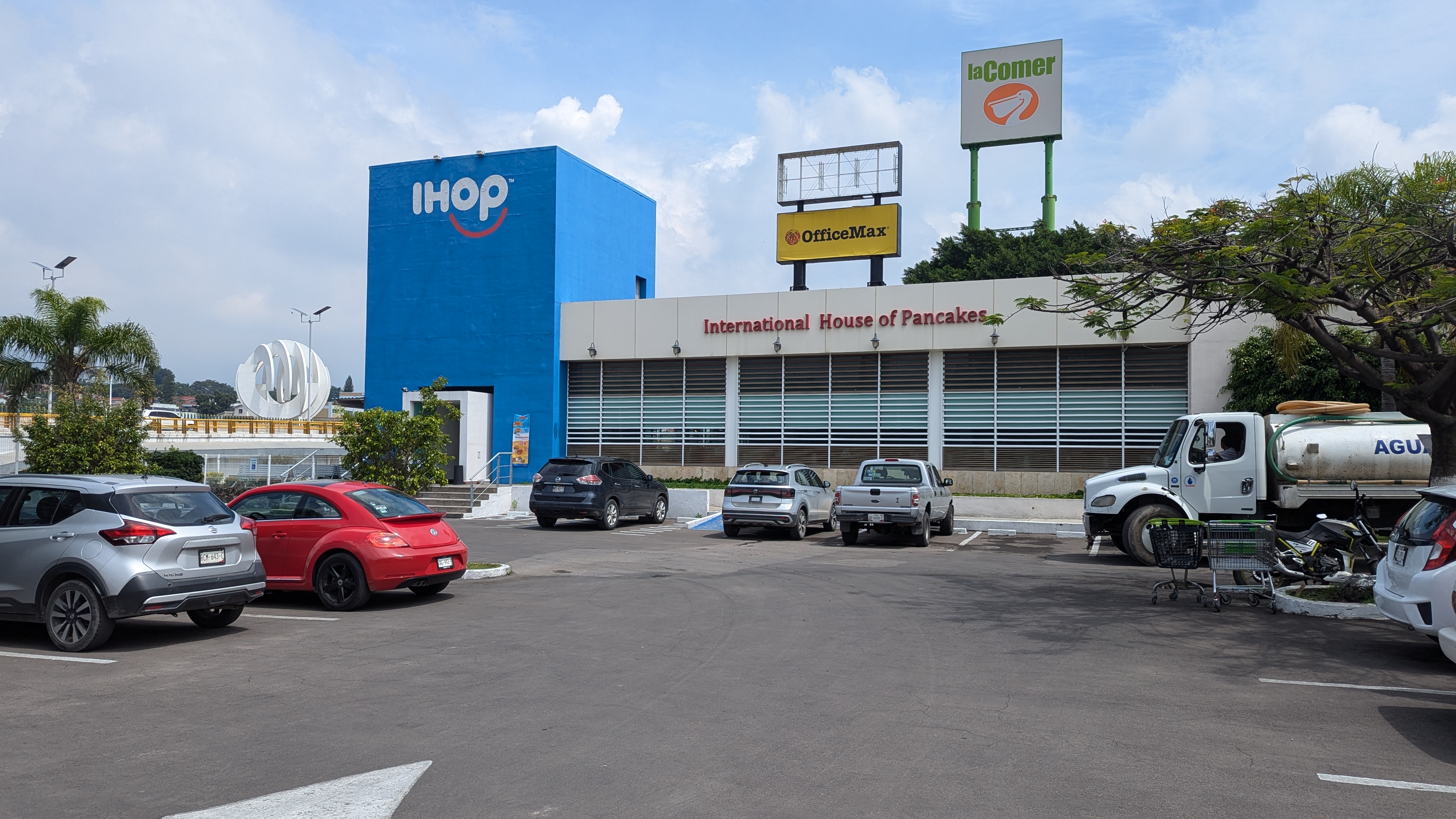 IHOP Cuernavaca image 7