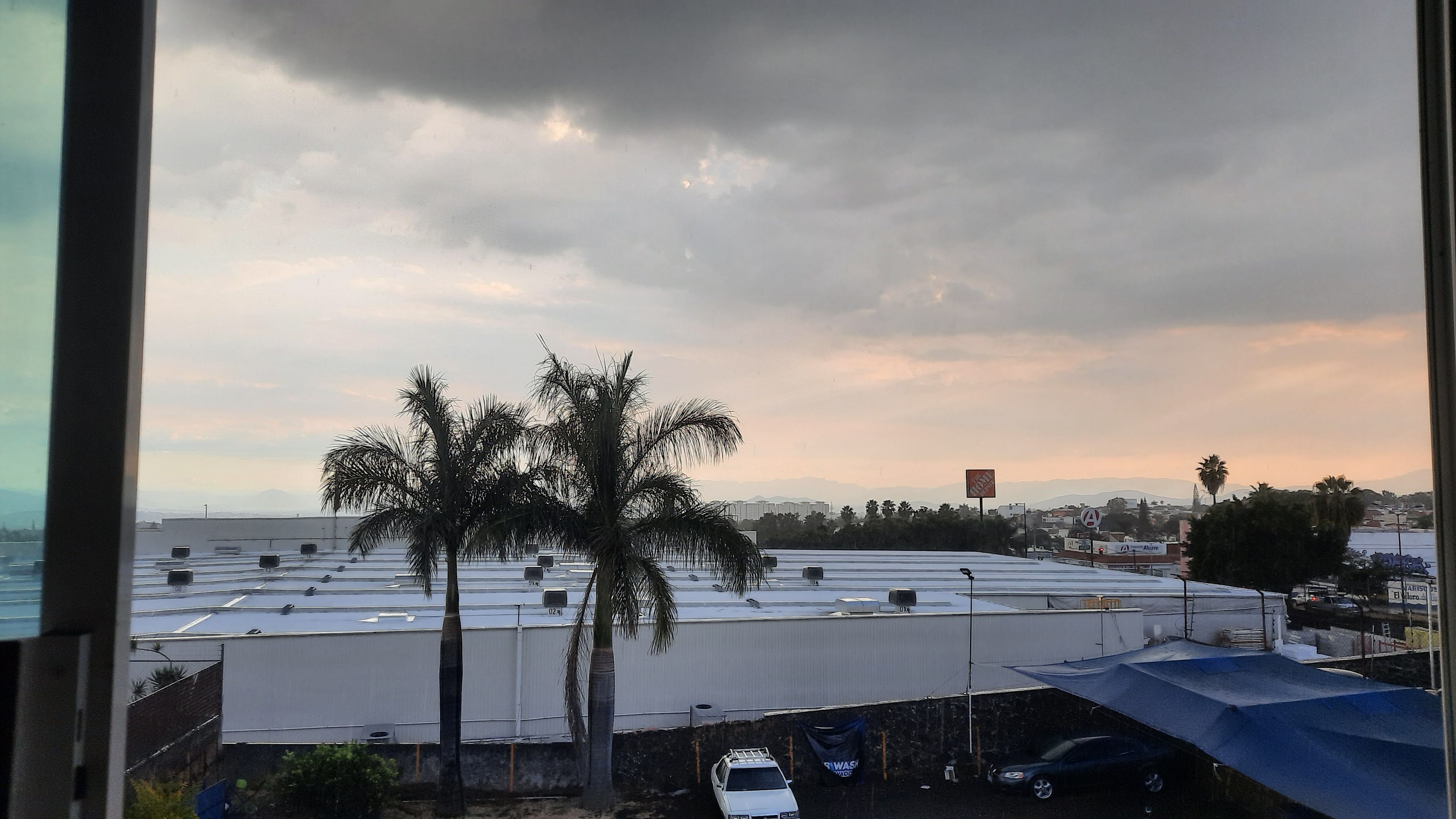 Michis Restaurante image 7