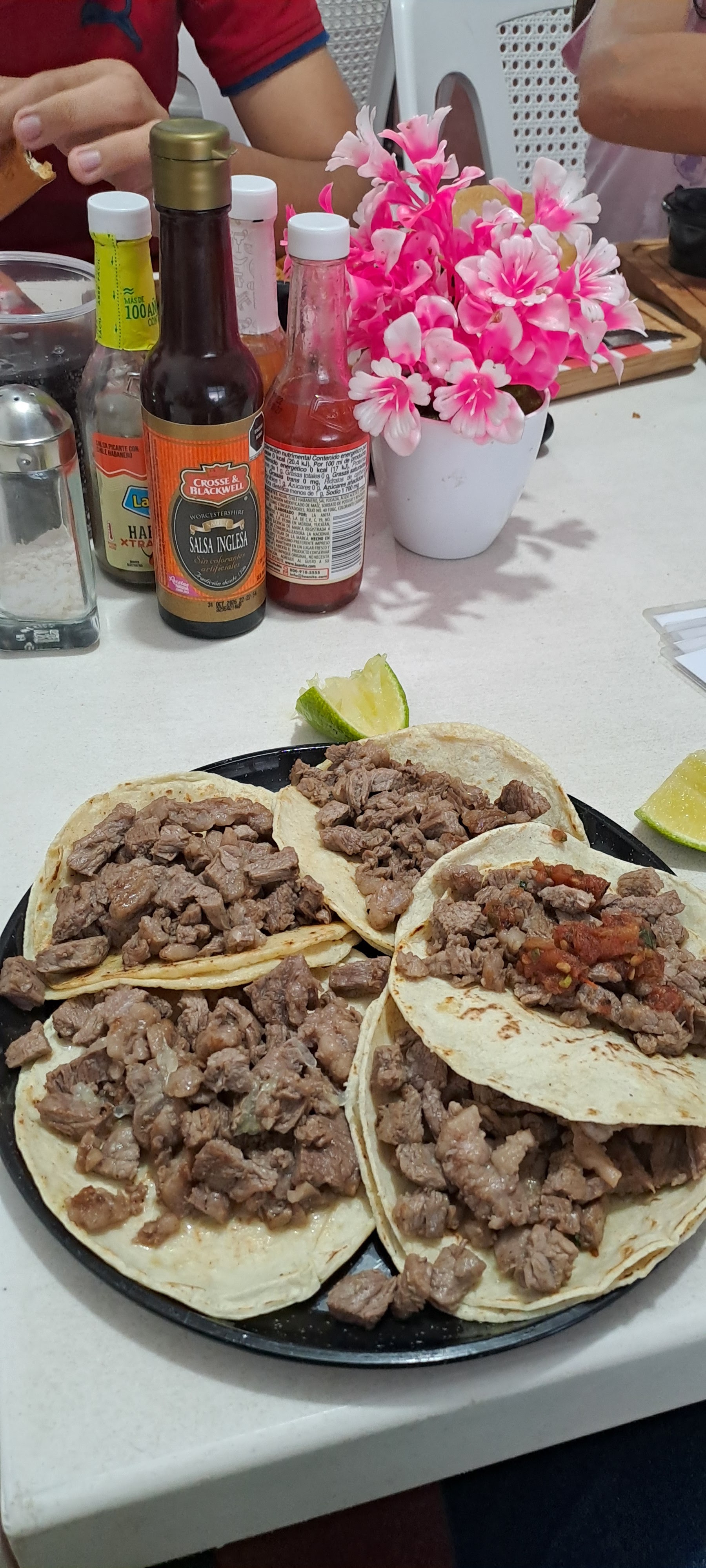 Carnes Grill image 2