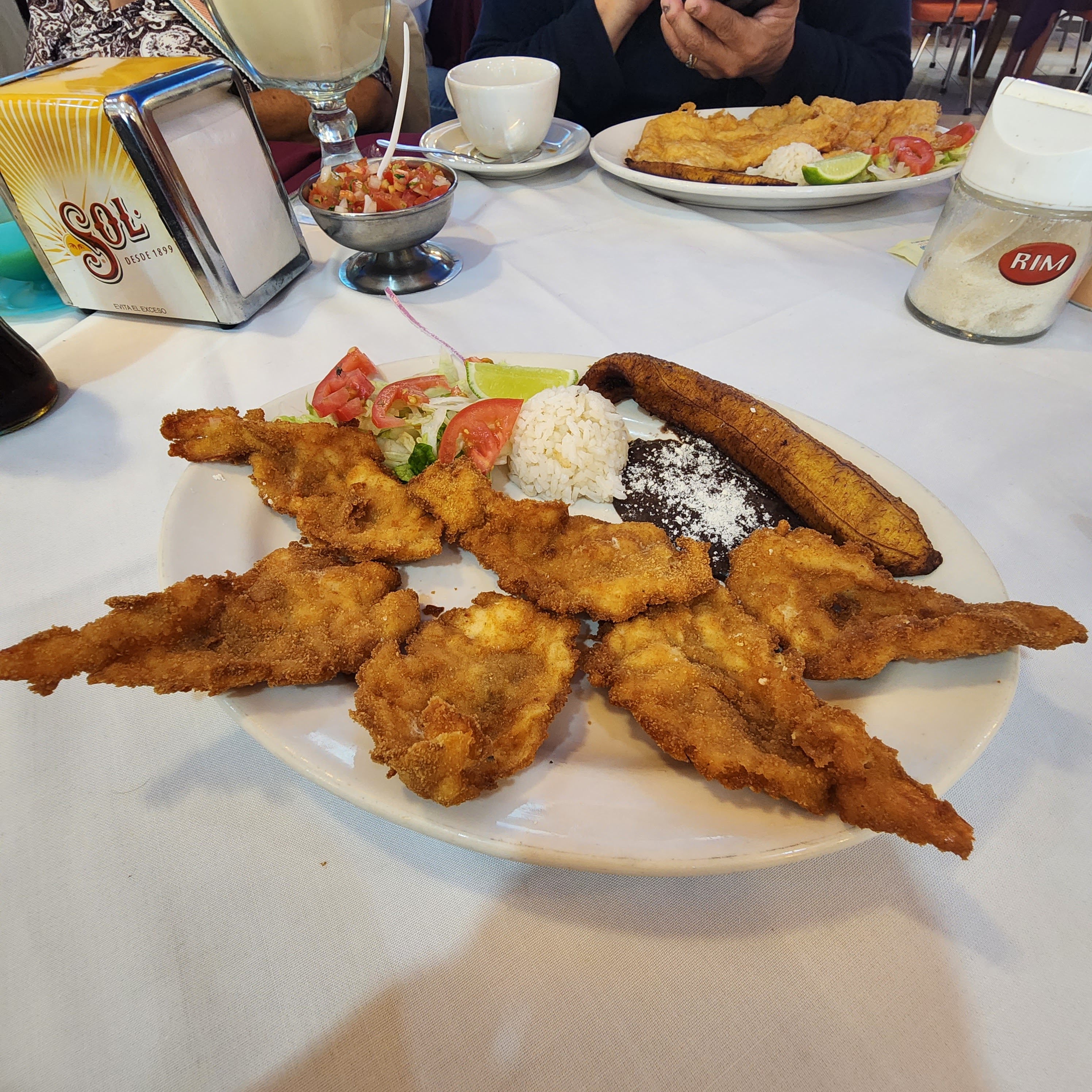 Restaurante ModeLuis image 2