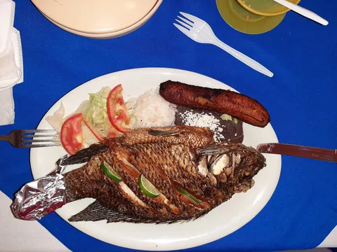 Restaurante ModeLuis image 6
