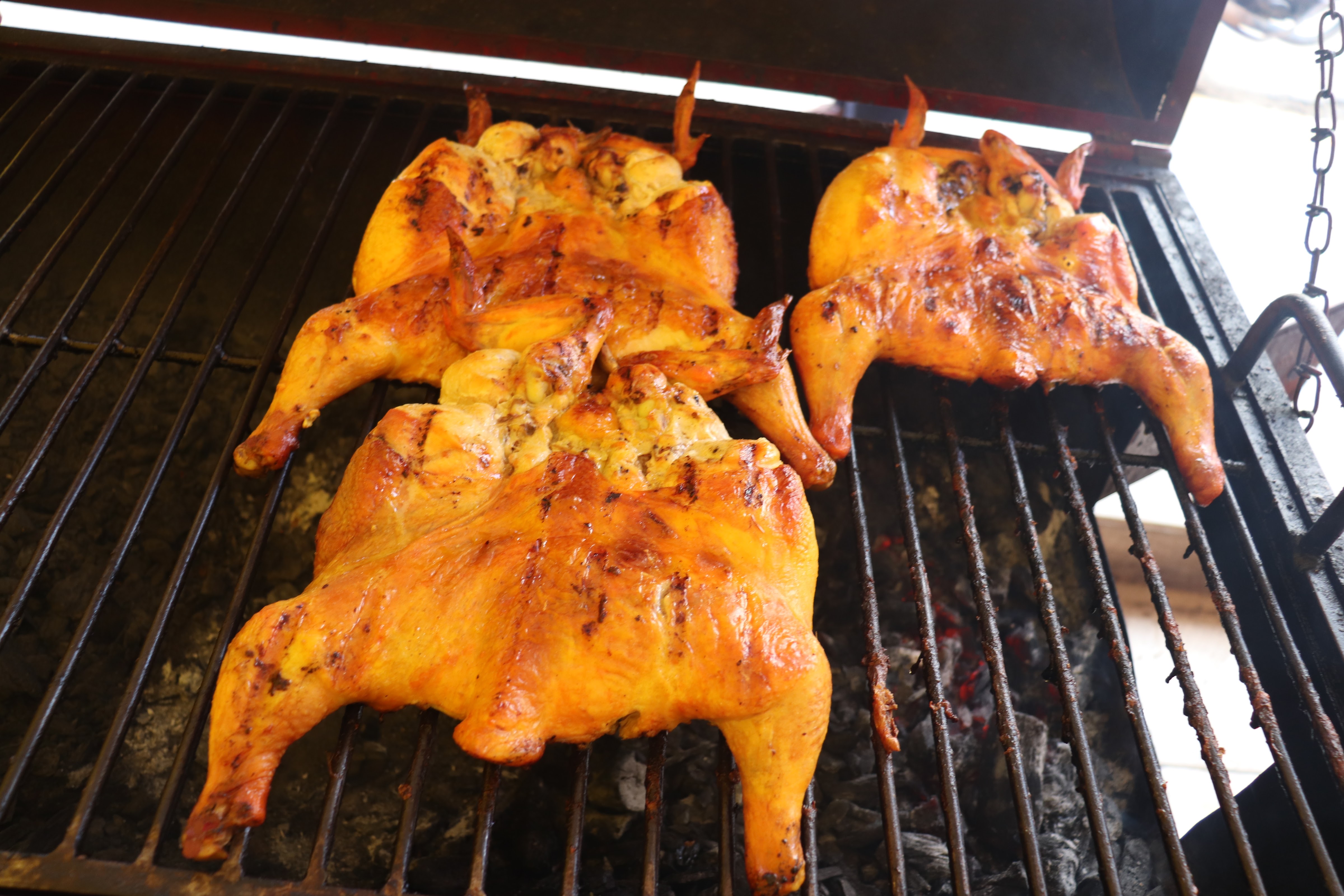 FAST CHICKEN image 5