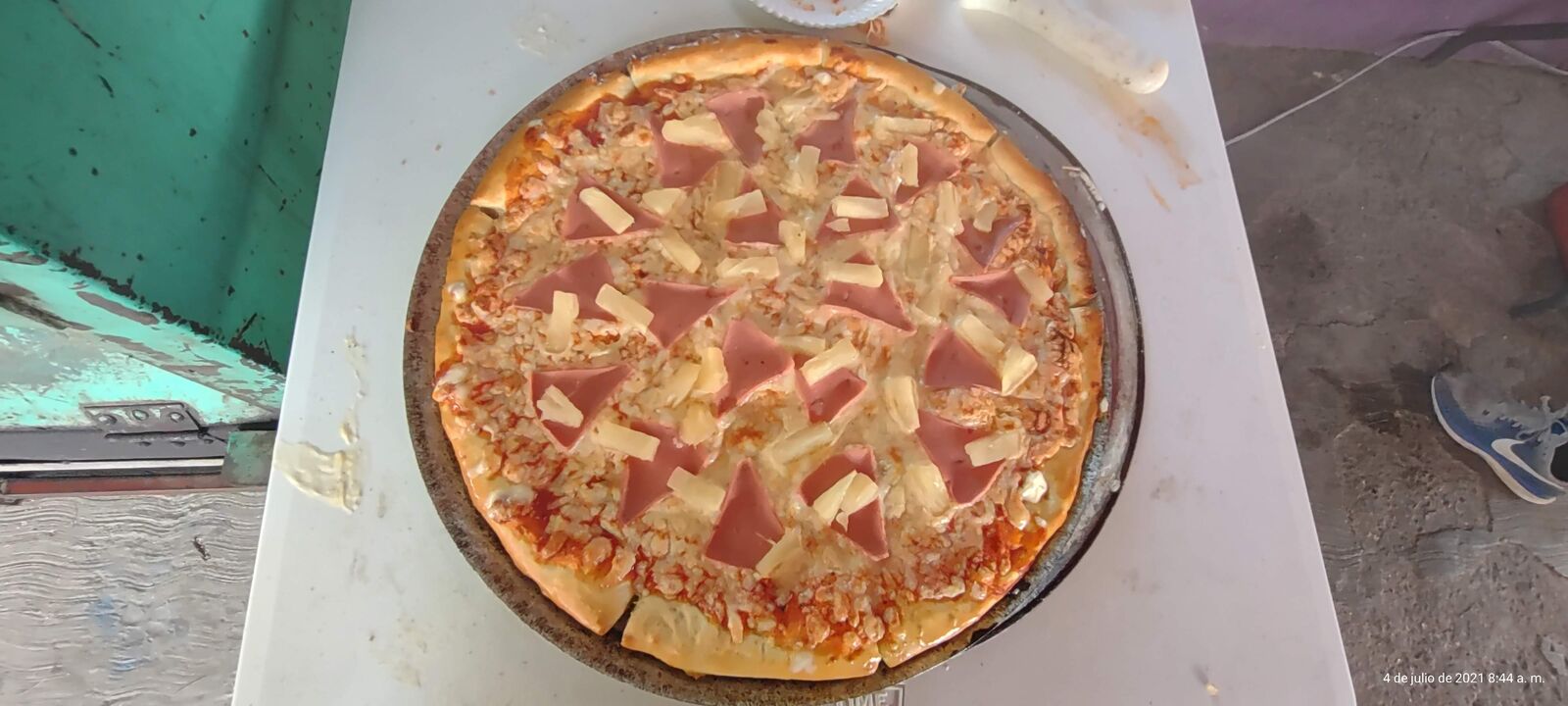 Pizza reyes image 4