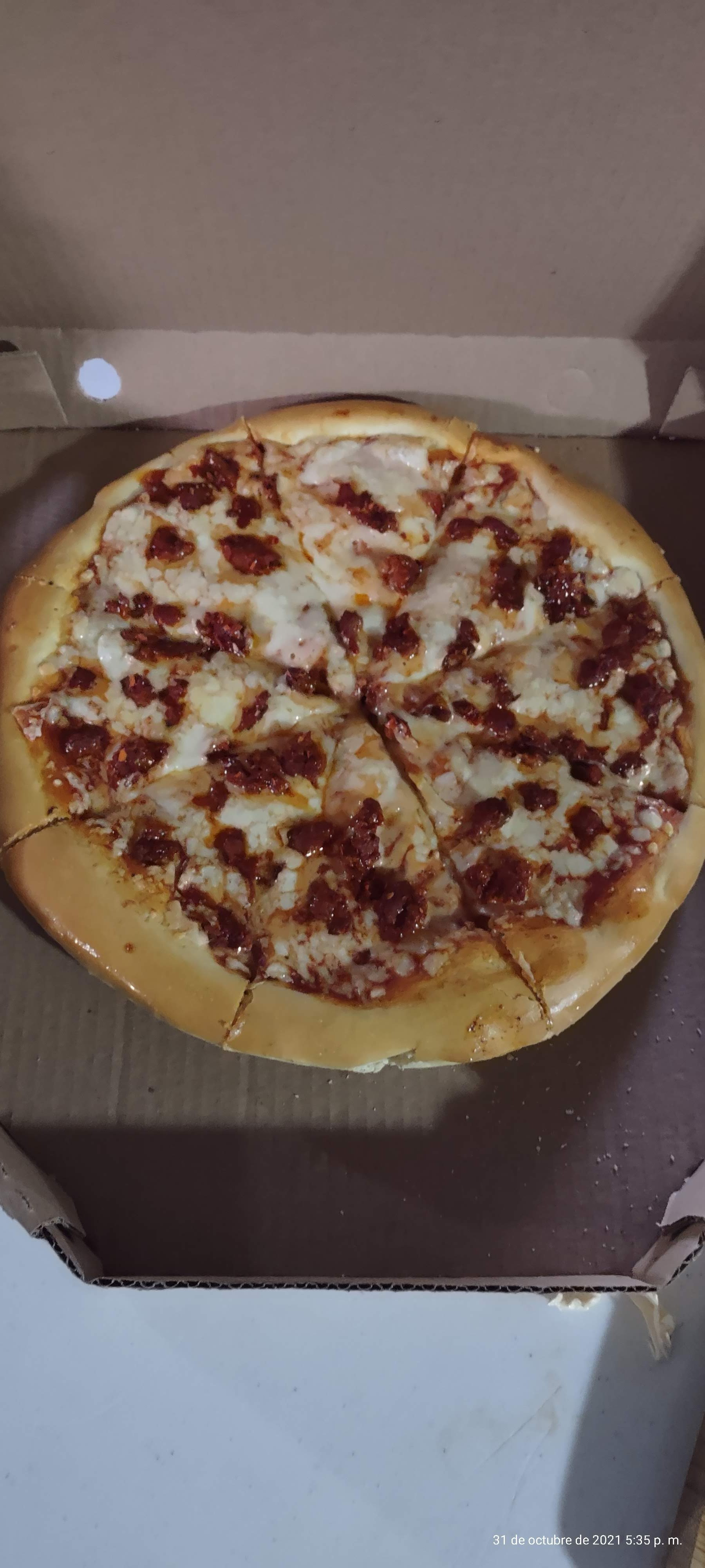 Pizza reyes image 5