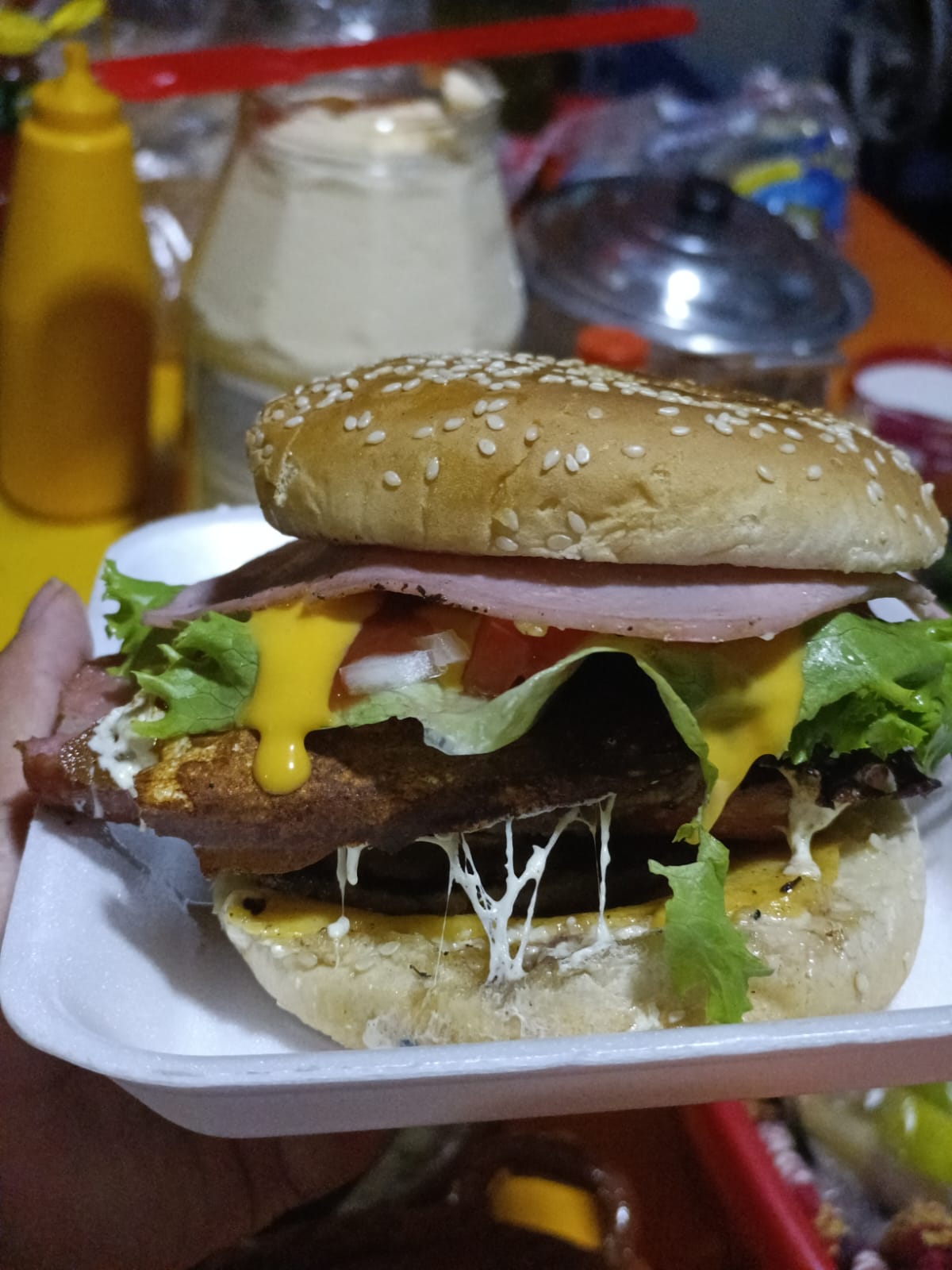 Hamburguesas "El Junior" image 2