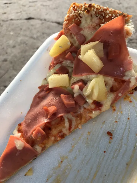 La Placita Pizzas image 2