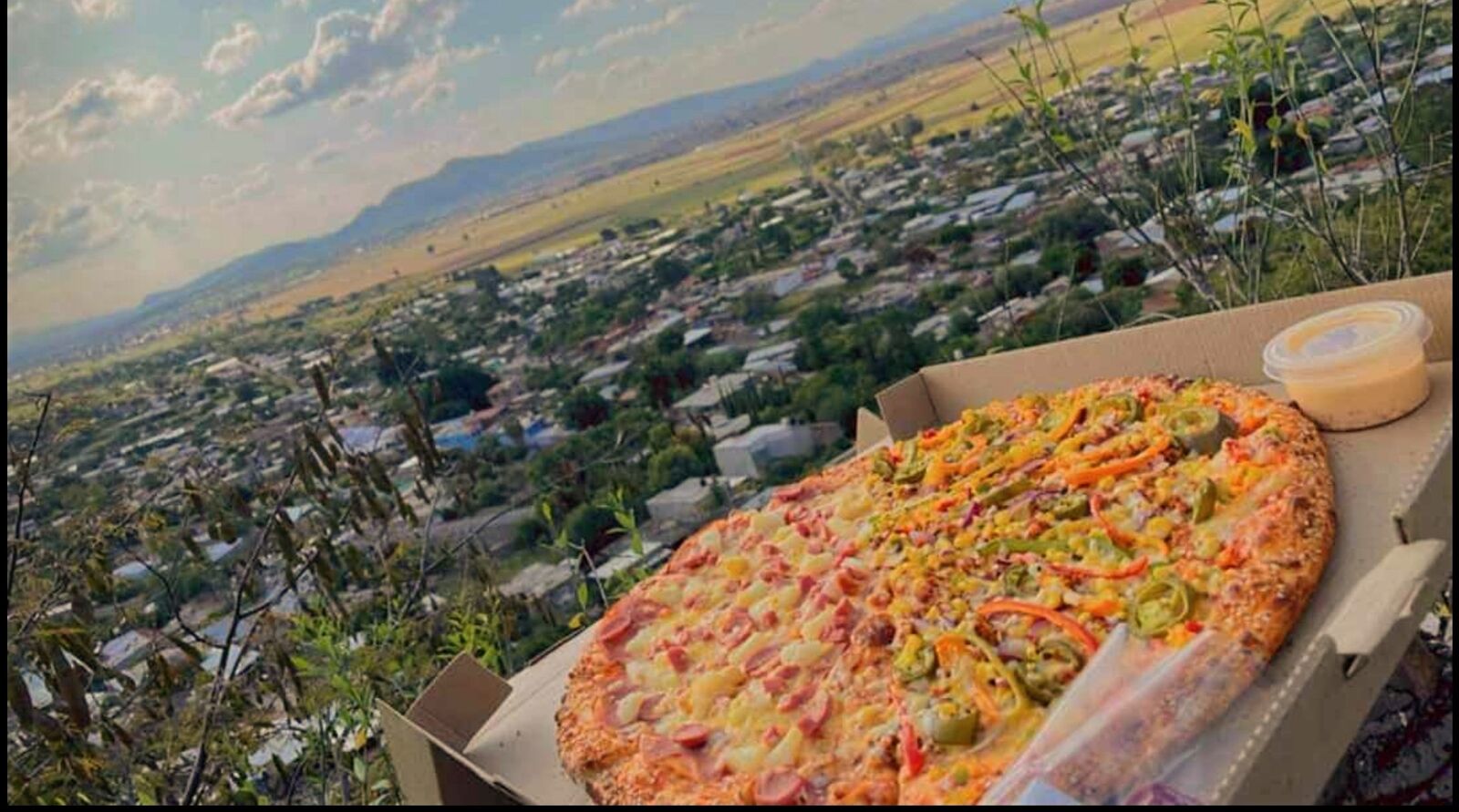 La Placita Pizzas image 6