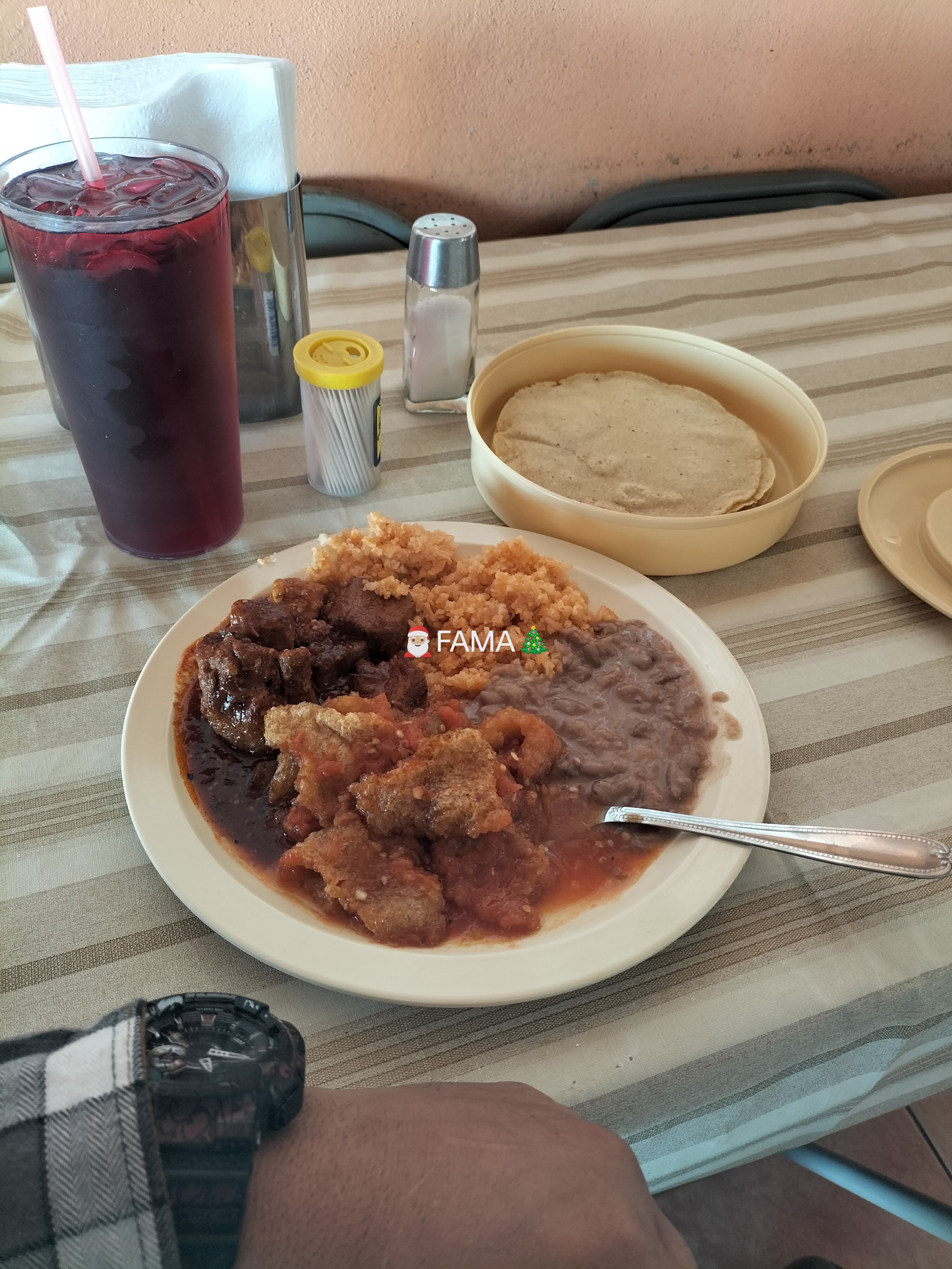 Restaurant "La Loma" image 1