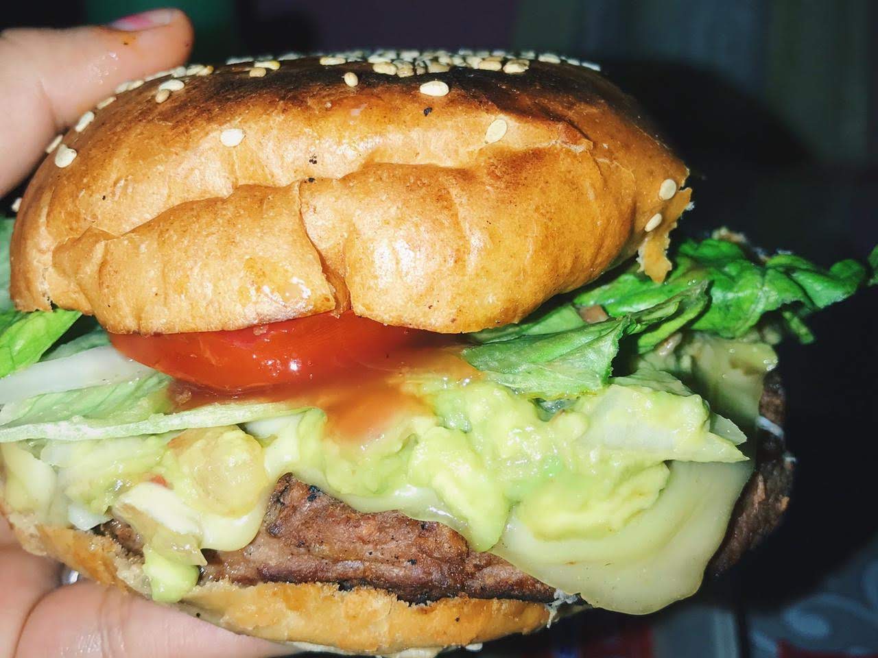 Loren's Burger al Carbón image 10