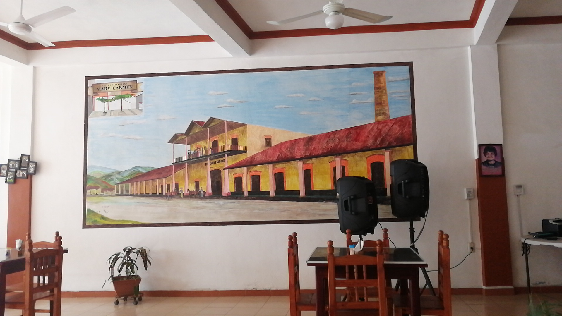 Hotel y Restaurant Mari Carmen image 1