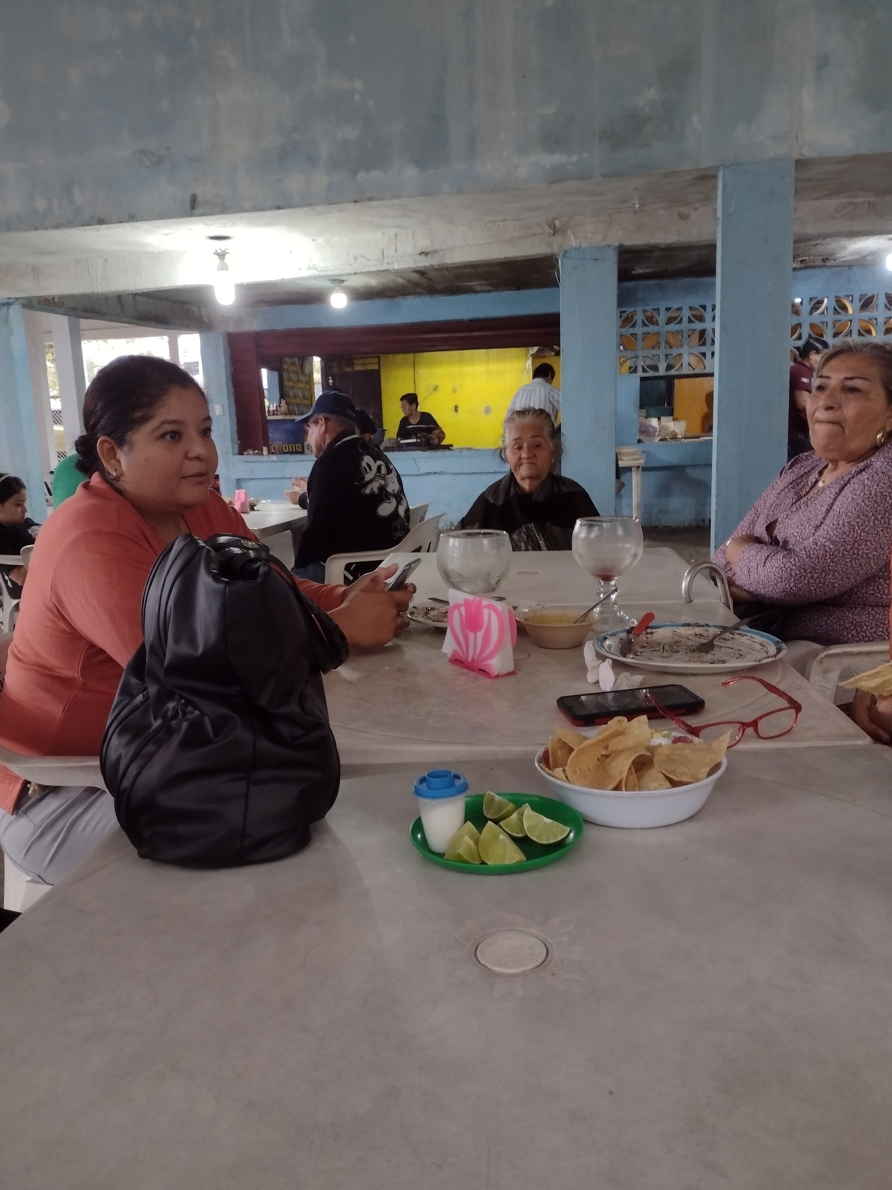 Las Brisas De Calzadas image 5