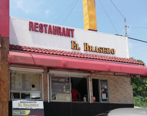 El Brasero image 9