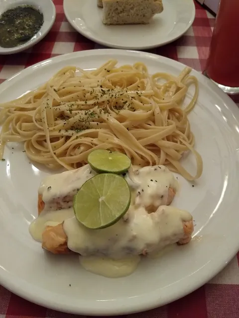 Italianni's image 10