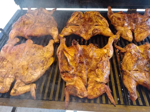 POLLOS ANDY image 4