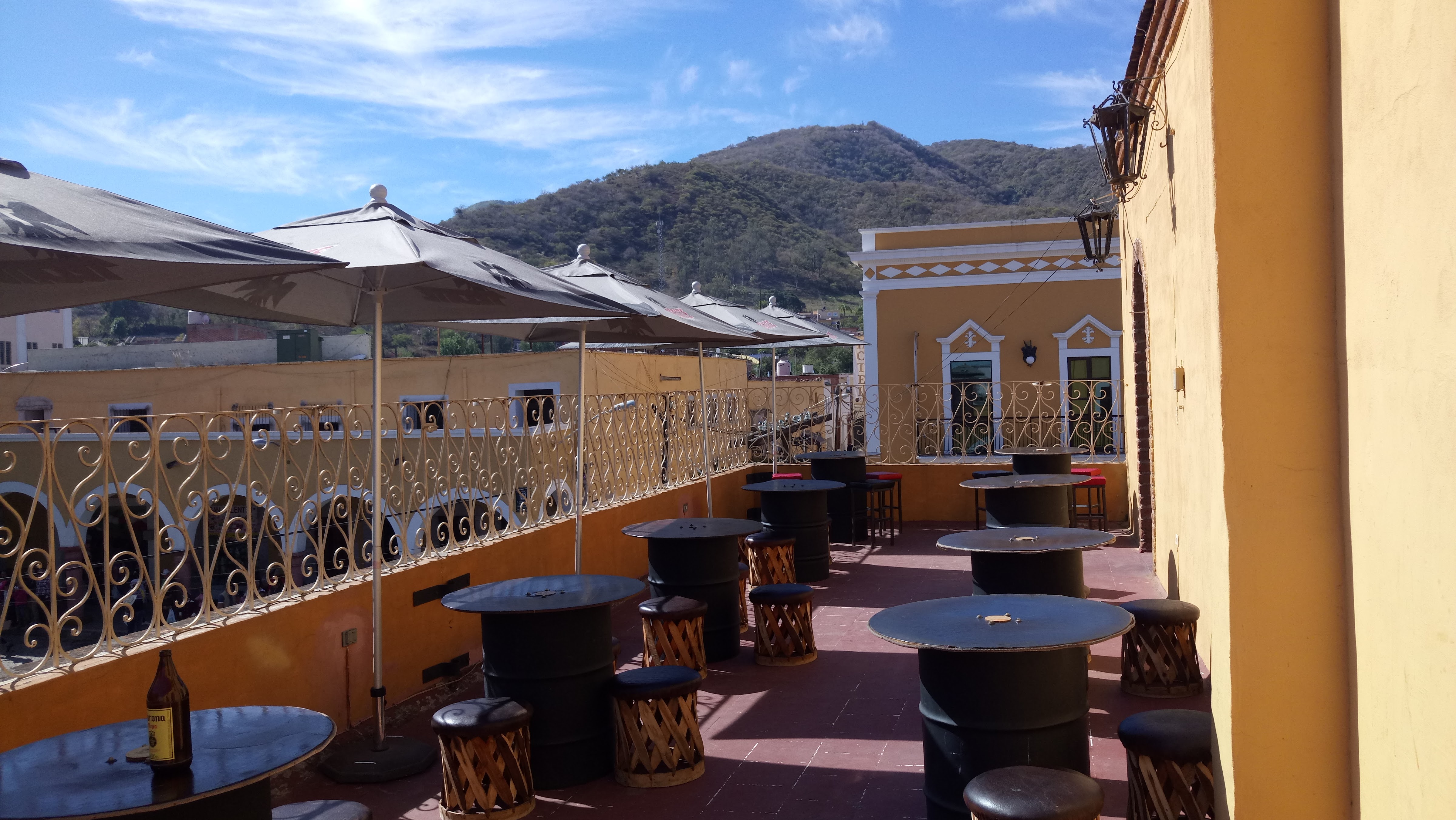 Restaurant bar la mina image 1