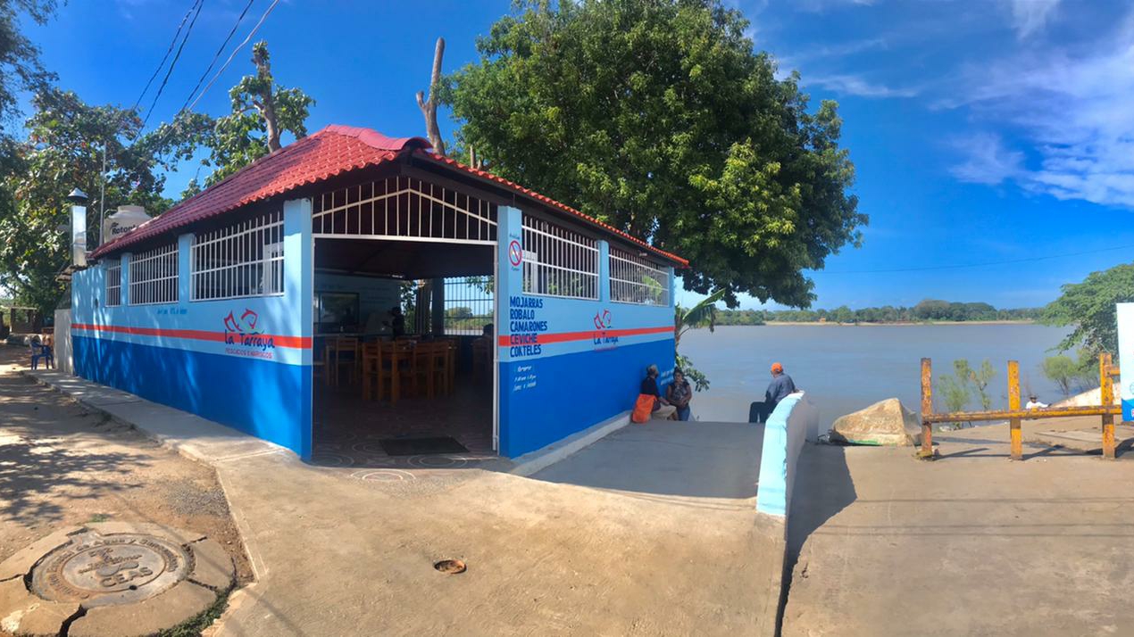 Pescados y Mariscos La Tarraya image 4