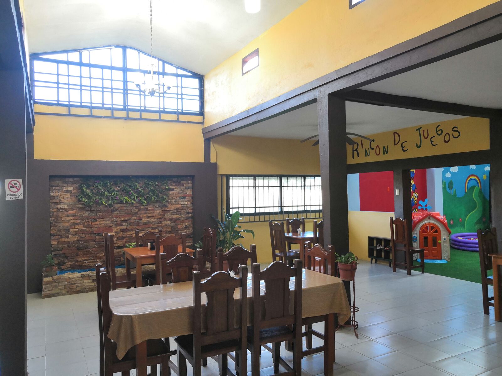 El Camarón Feliz image 3