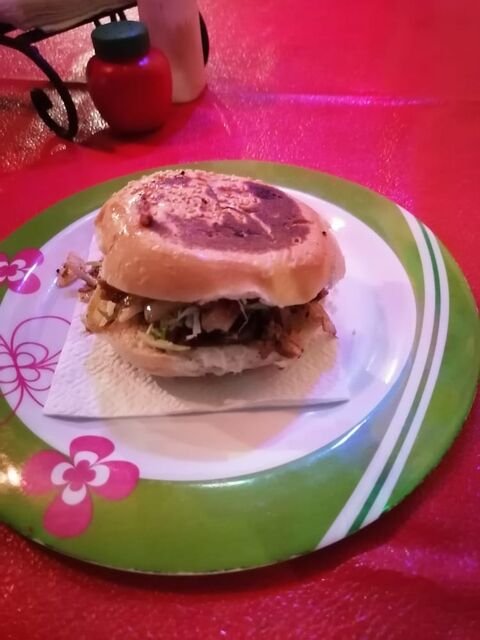 Tacos y Hot Dog's Perlita image 3