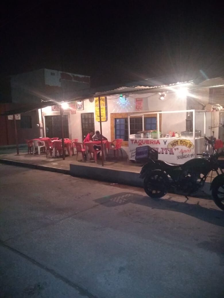 Tacos y Hot Dog's Perlita image 10