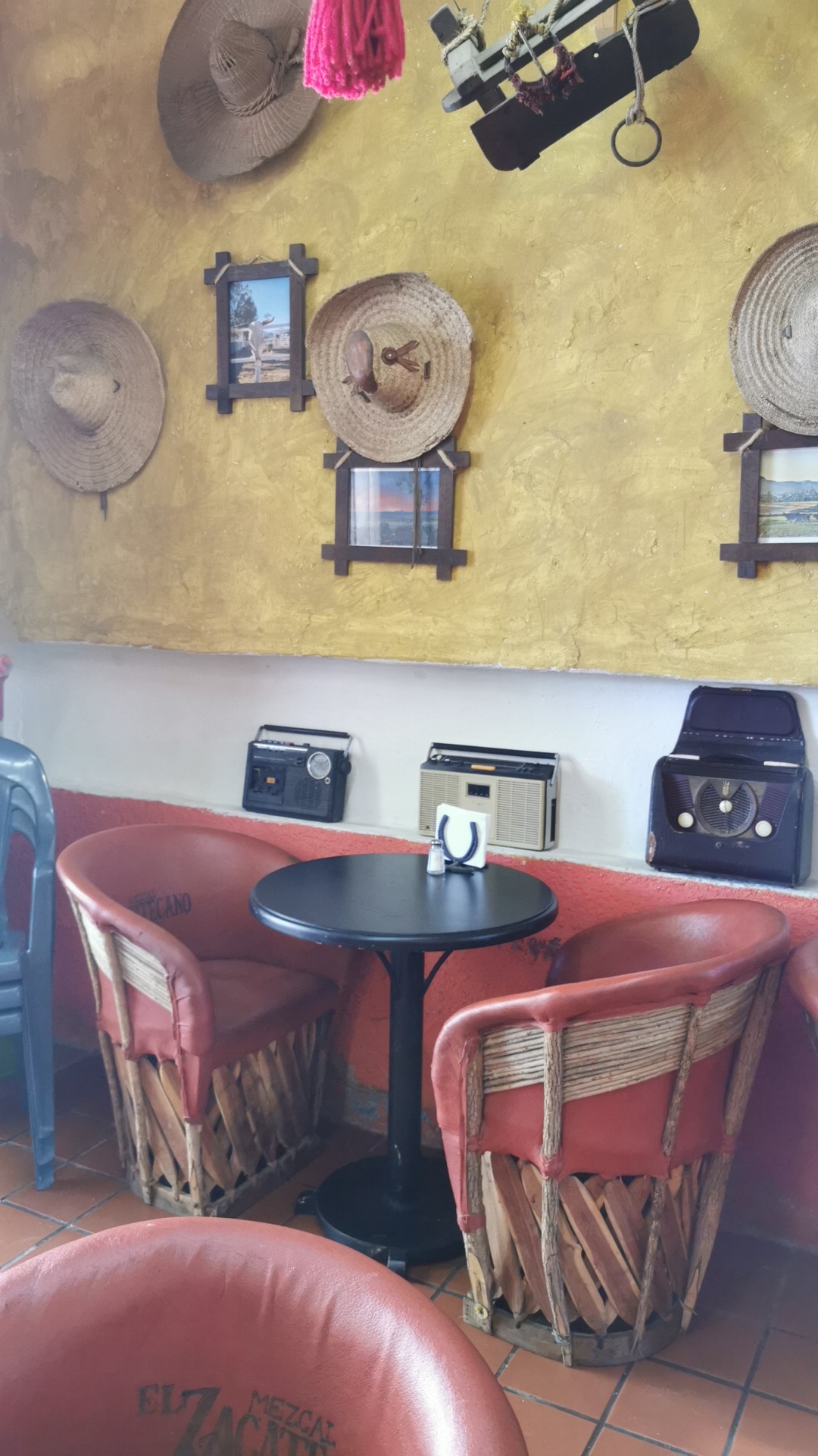 Don Joaquín Mariscos y Cortes finos image 1