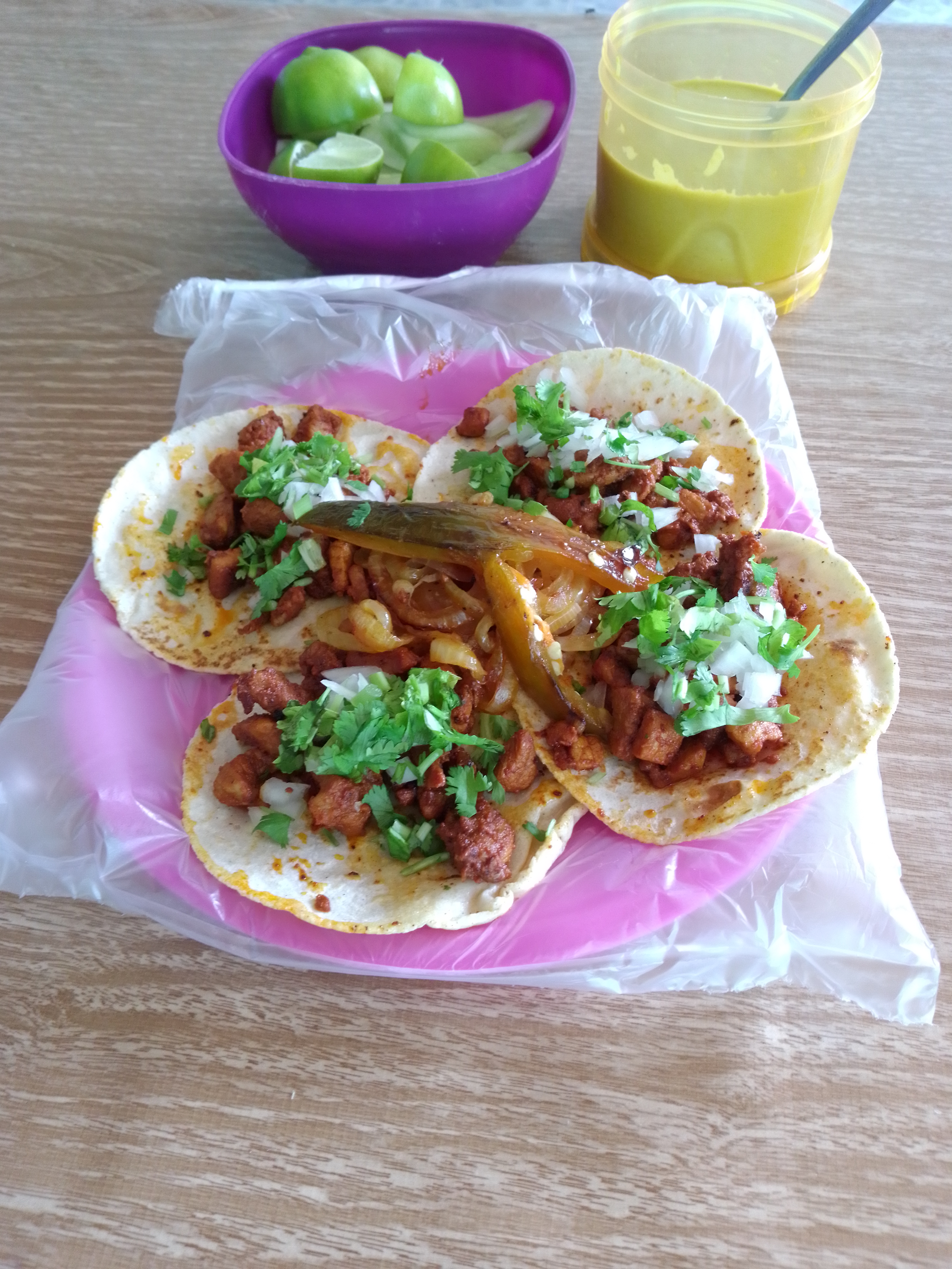 "TAQUERÍA EL CHALINO" image 1