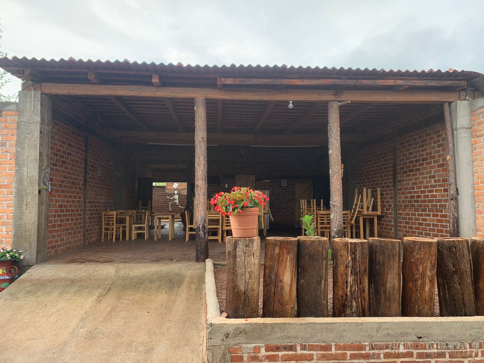 Garú "Alitas y cerveza" image 3