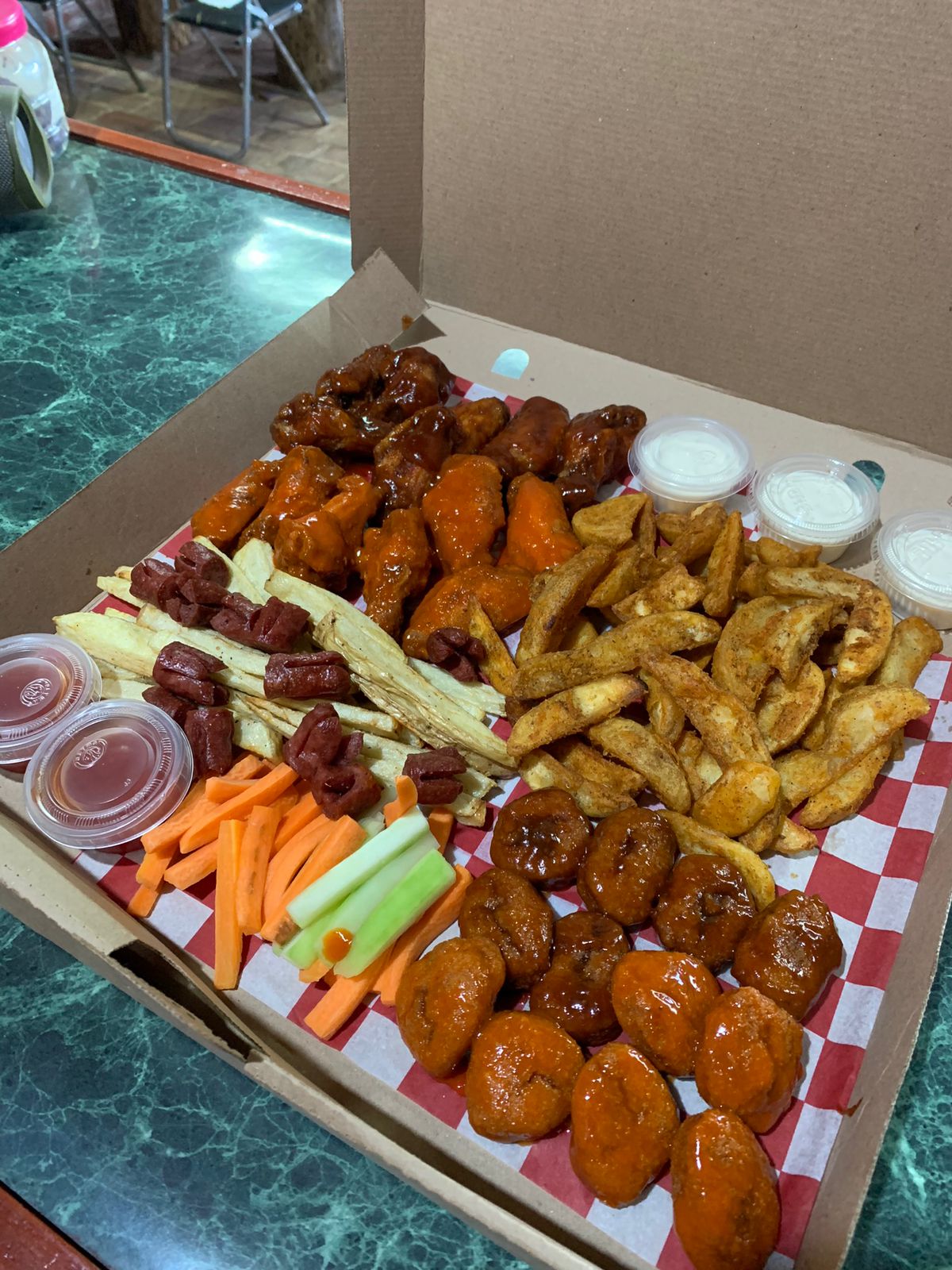 Garú "Alitas y cerveza" image 5