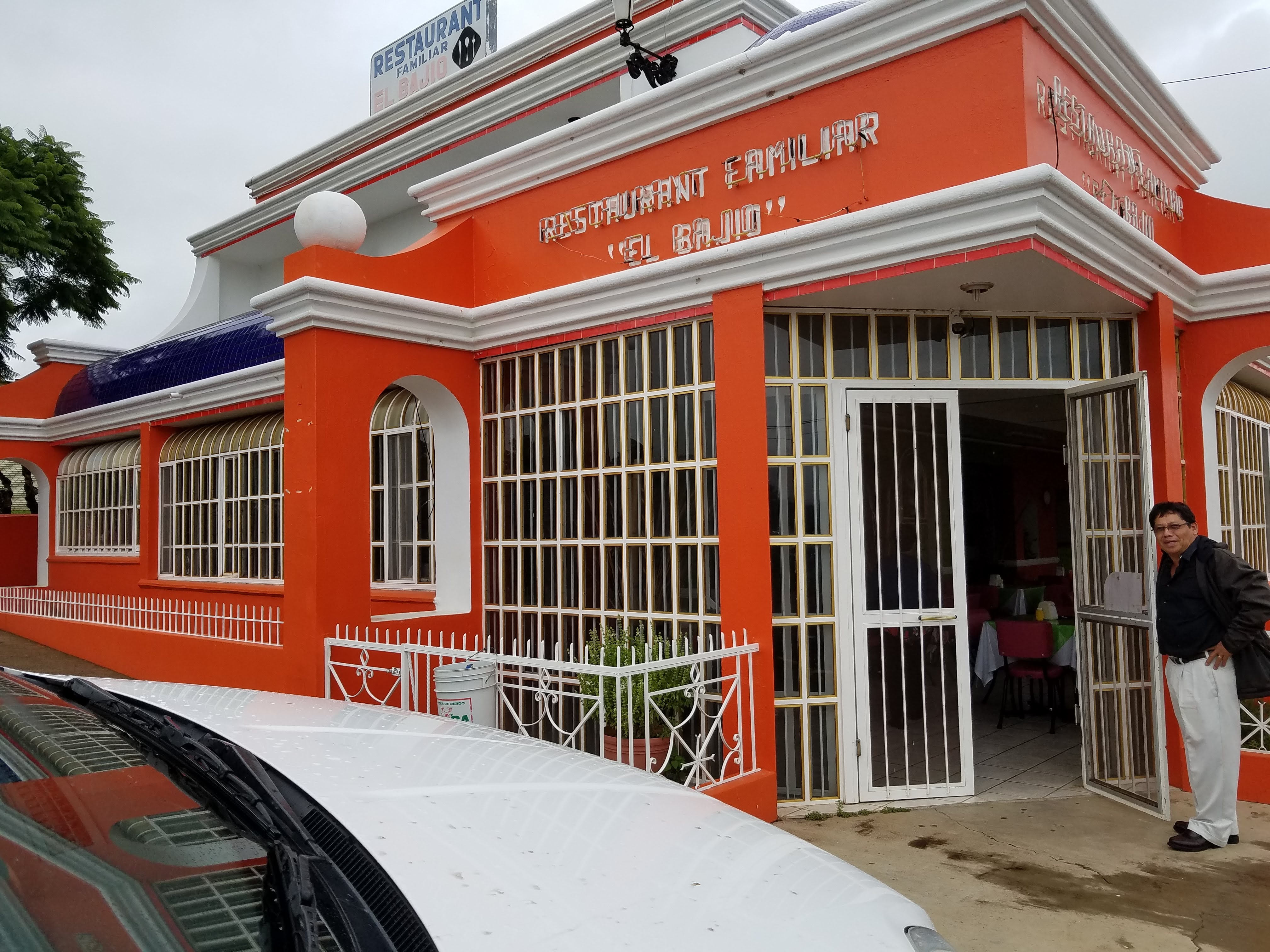 Restaurante de la Ceja image 1