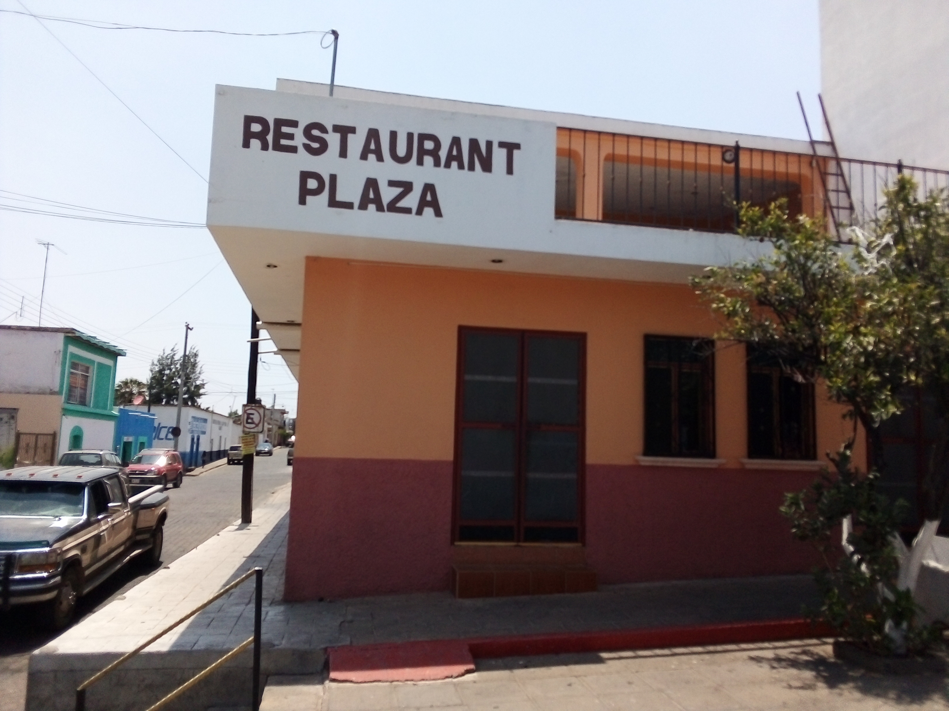Restaurant La Plaza image 1