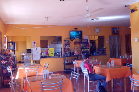Restaurant La Plaza image 4