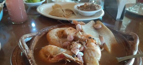Mariscos La Cabaña image 4