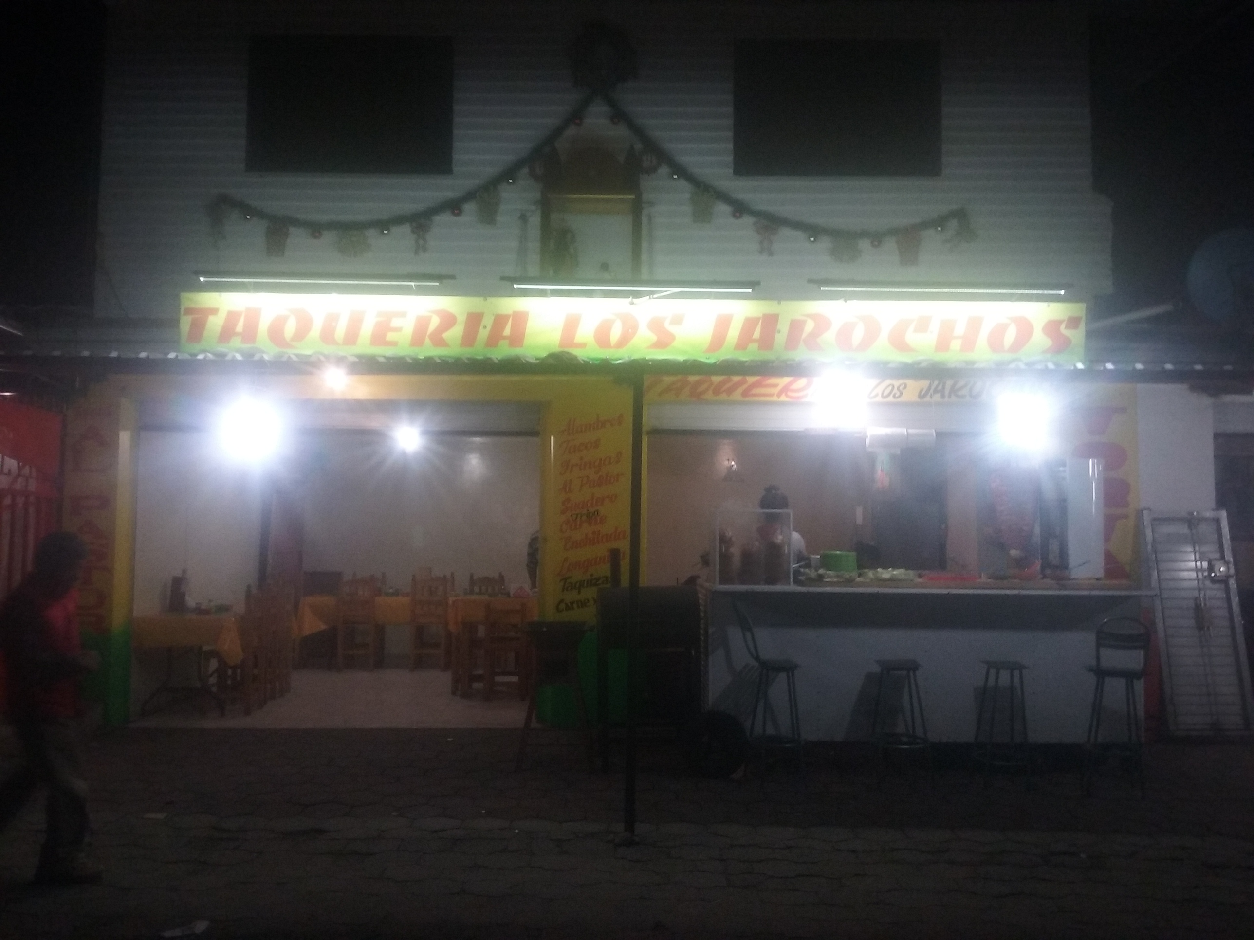 Taquería "Los Jarochos" image 5