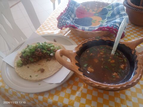 Barbacoa Blanca y consomé "LA ESPERANZA" image 6