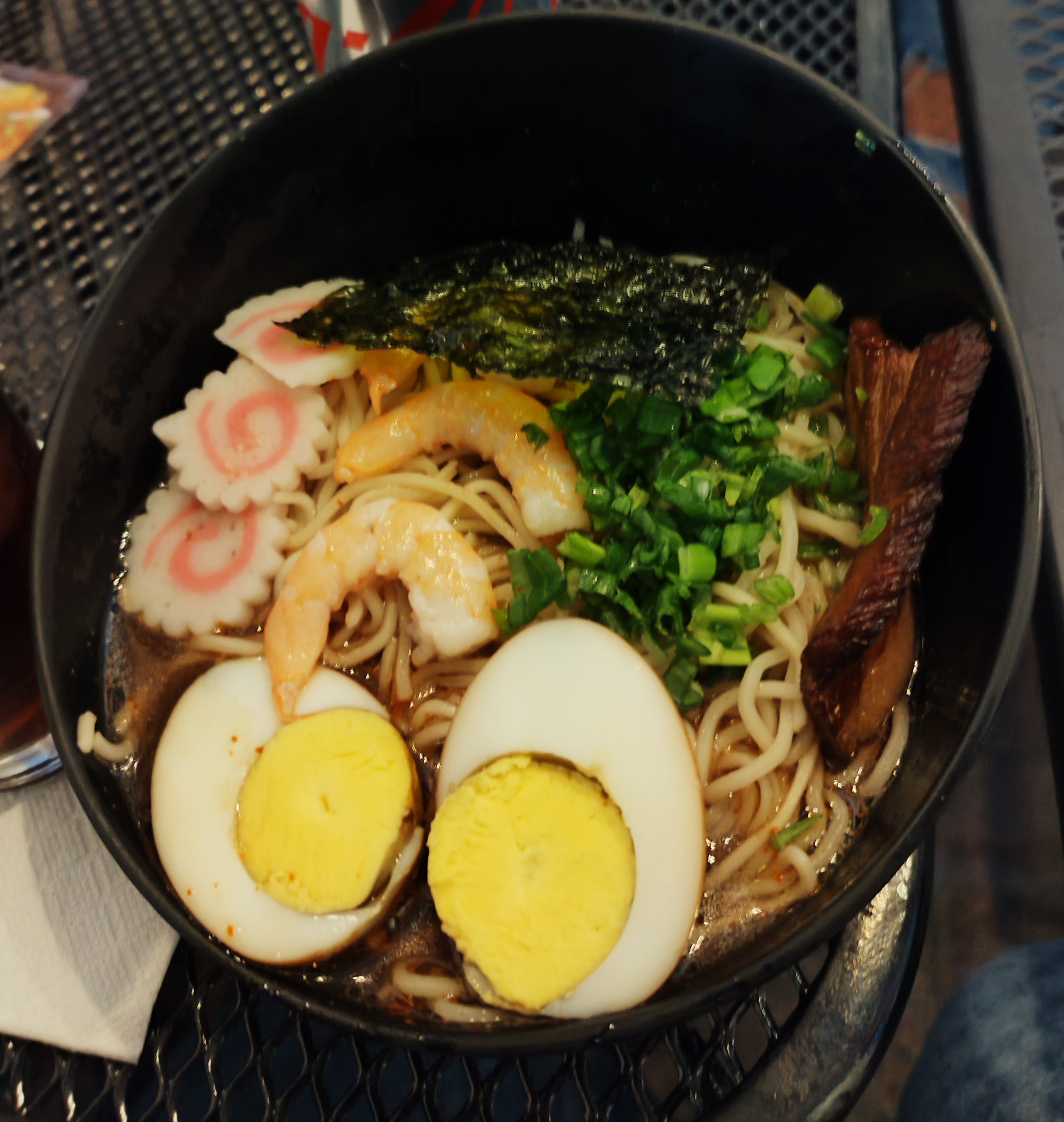 Maki Roll Sushi Y Algo Más image 5