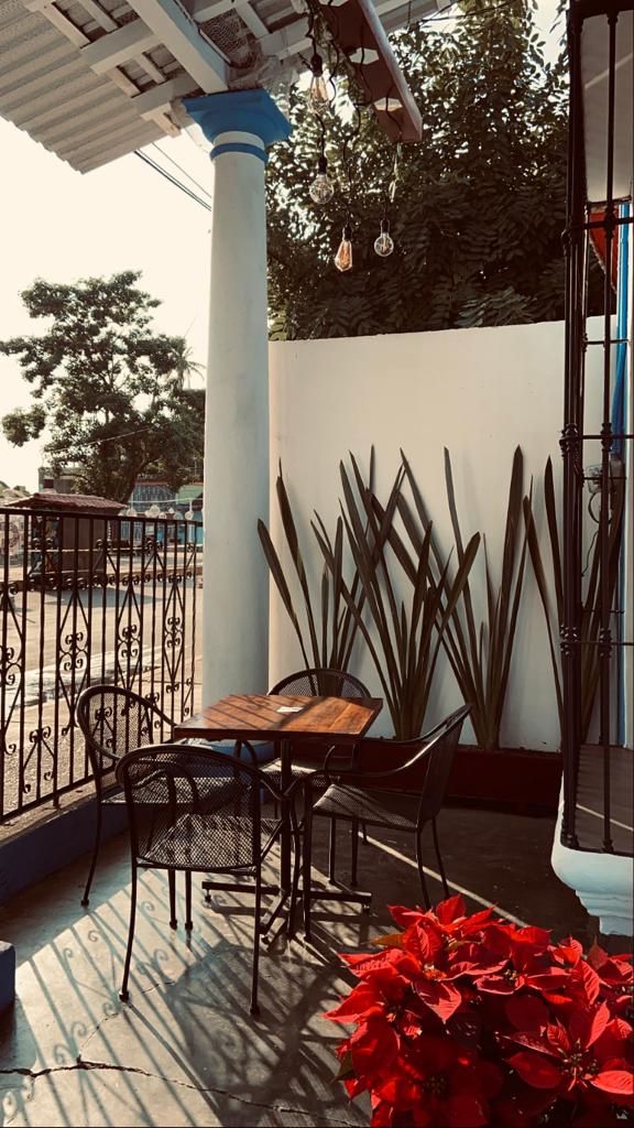 Maki Roll Sushi Y Algo Más image 10